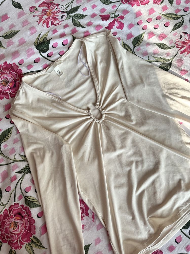 Cream Cream Long Sleeve Top With Ring Detail product image